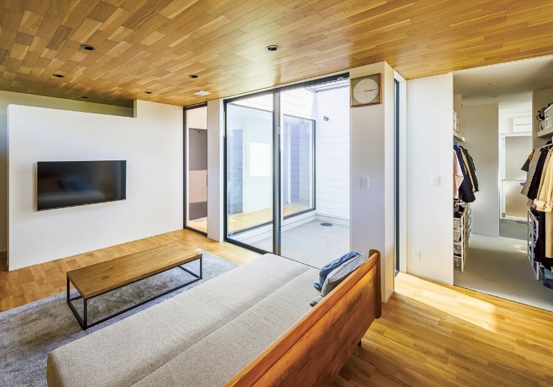 リビング横ファミリークローゼット