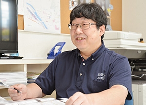スタッフ紹介
